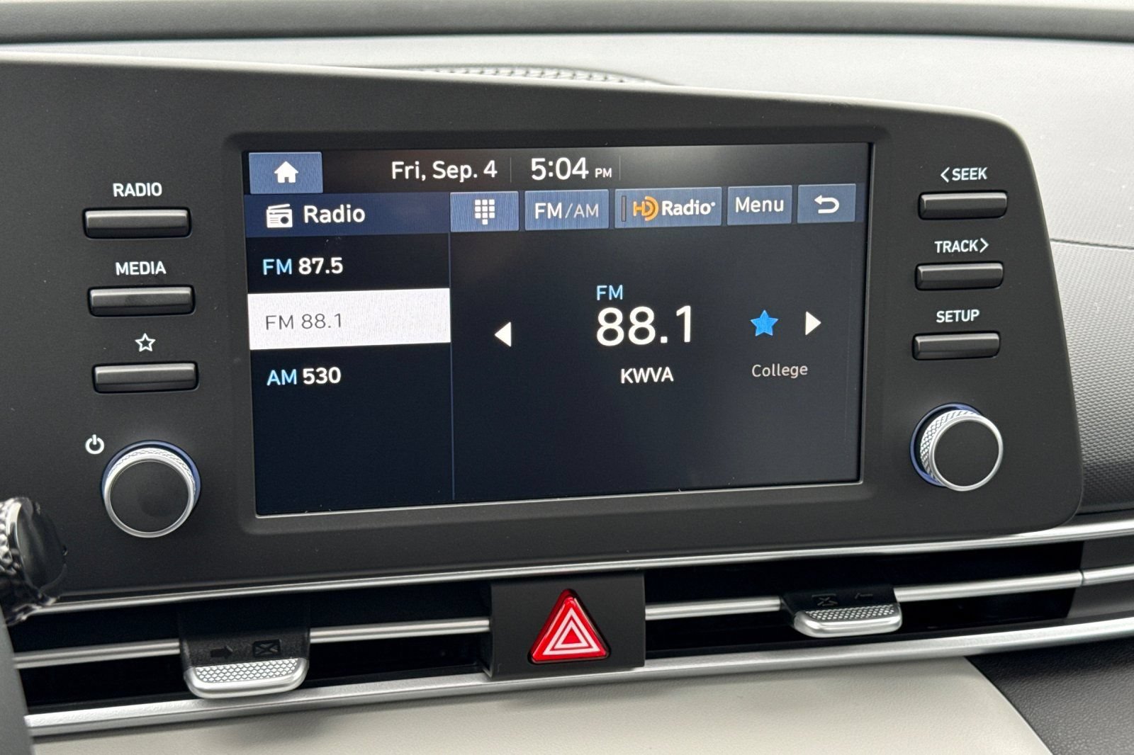 New 2026 Hyundai Elantra SEL Sport FWD image 16