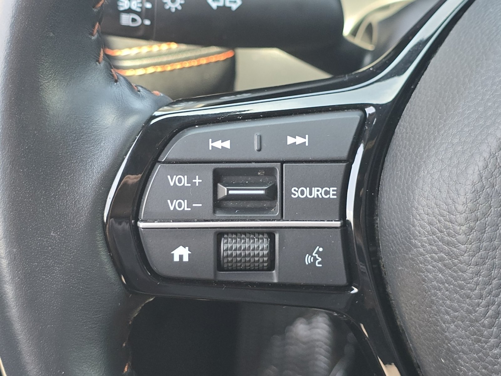 Certified 2023 Honda HR-V Sport image 30