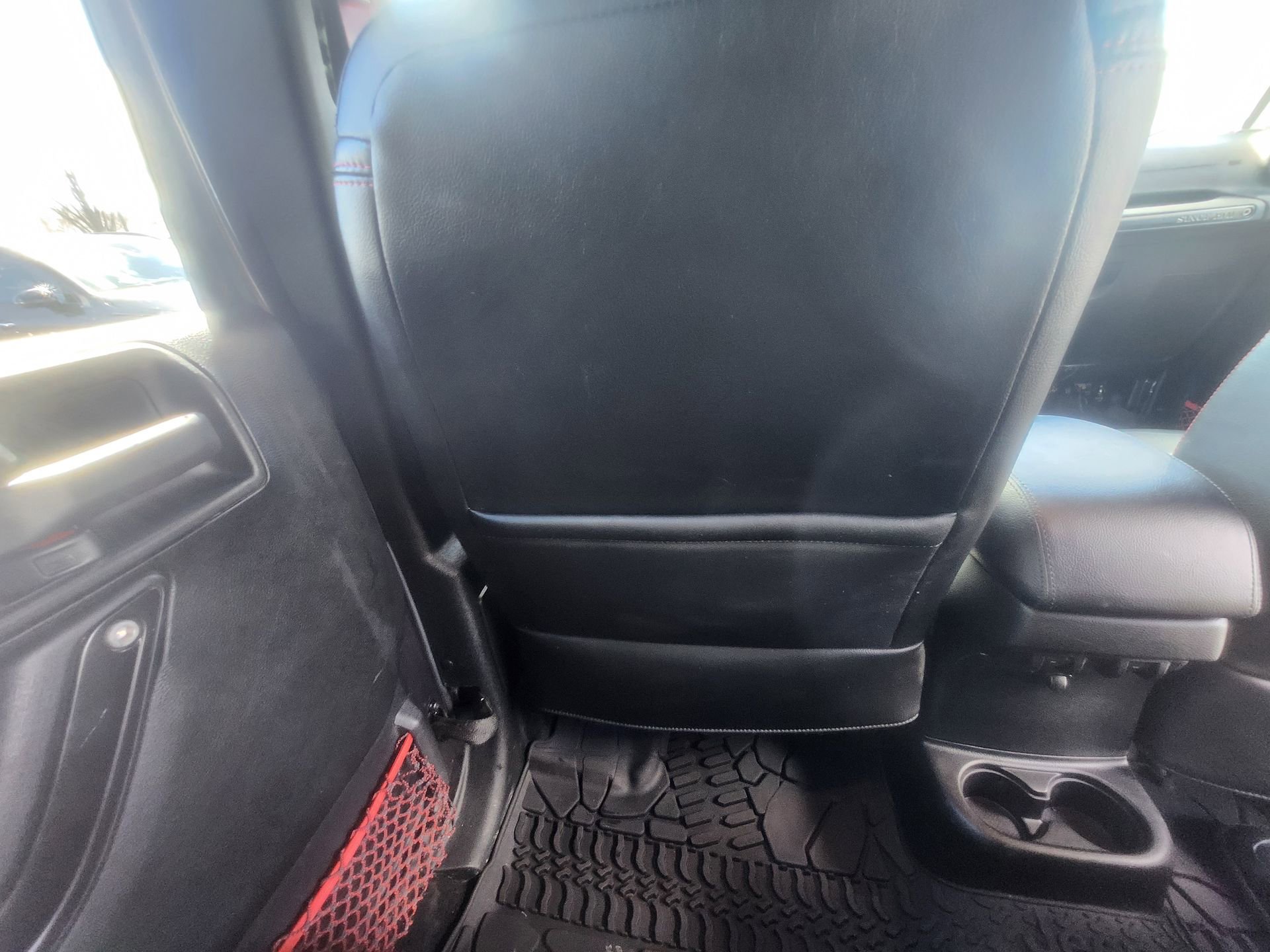 Used 2017 Jeep Wrangler Unlimited Rubicon image 29