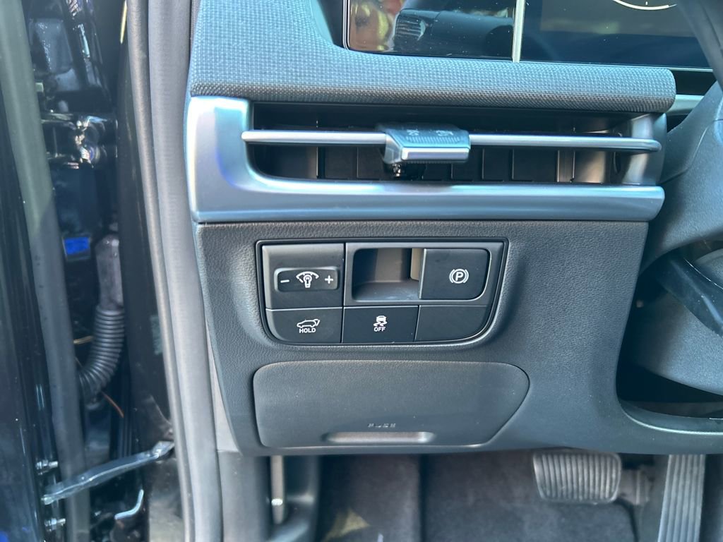 Certified 2025 Hyundai Tucson Limited image 22