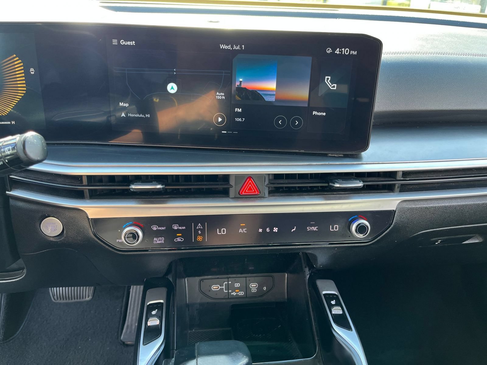 Used 2024 Kia Sorento S FWD image 16