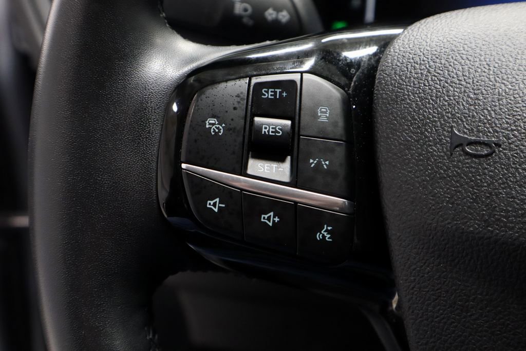 Certified 2023 Ford Escape SE w/ Class II Trailer Tow Package image 29