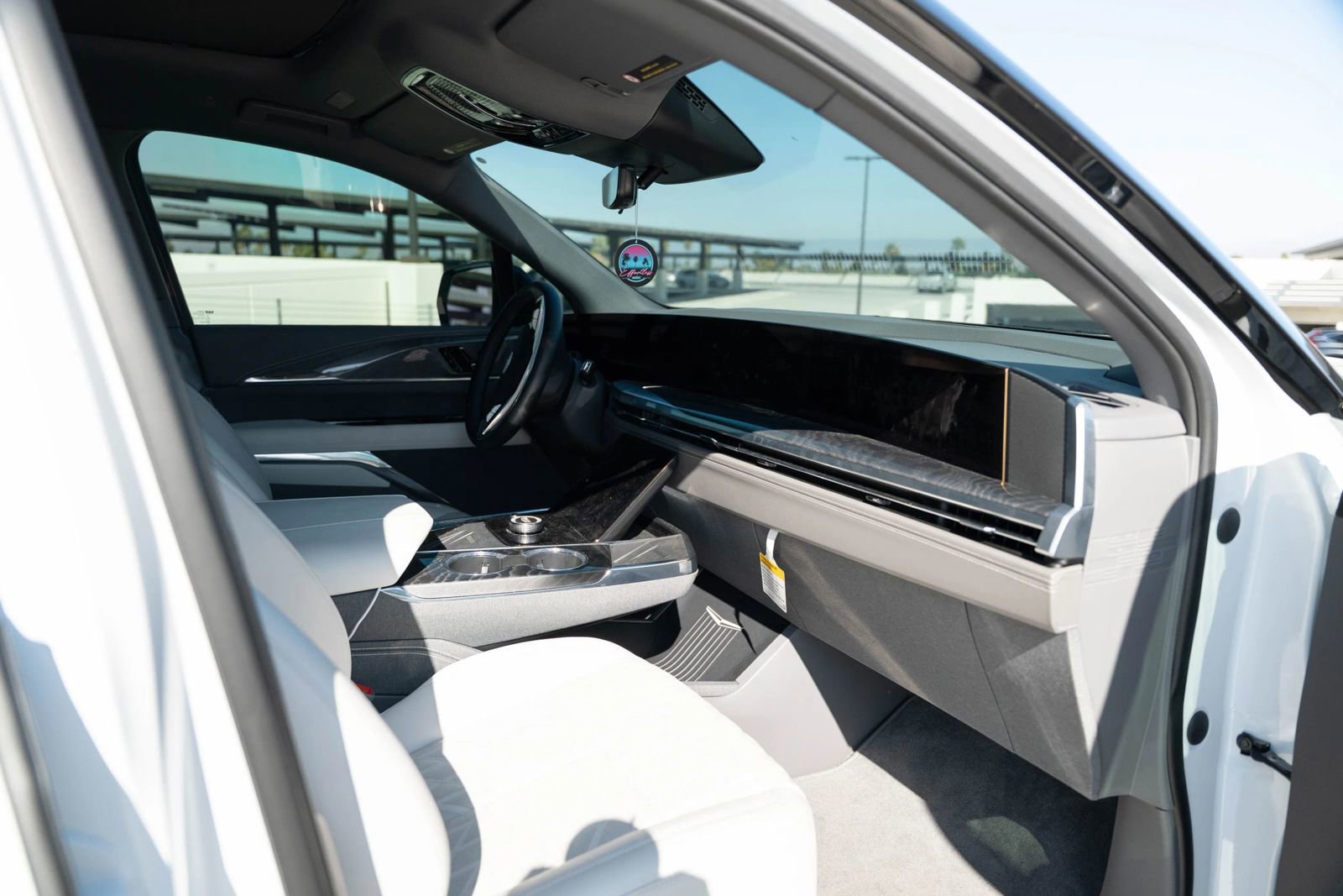 Used 2025 Cadillac Escalade IQ Sport 1 image 25