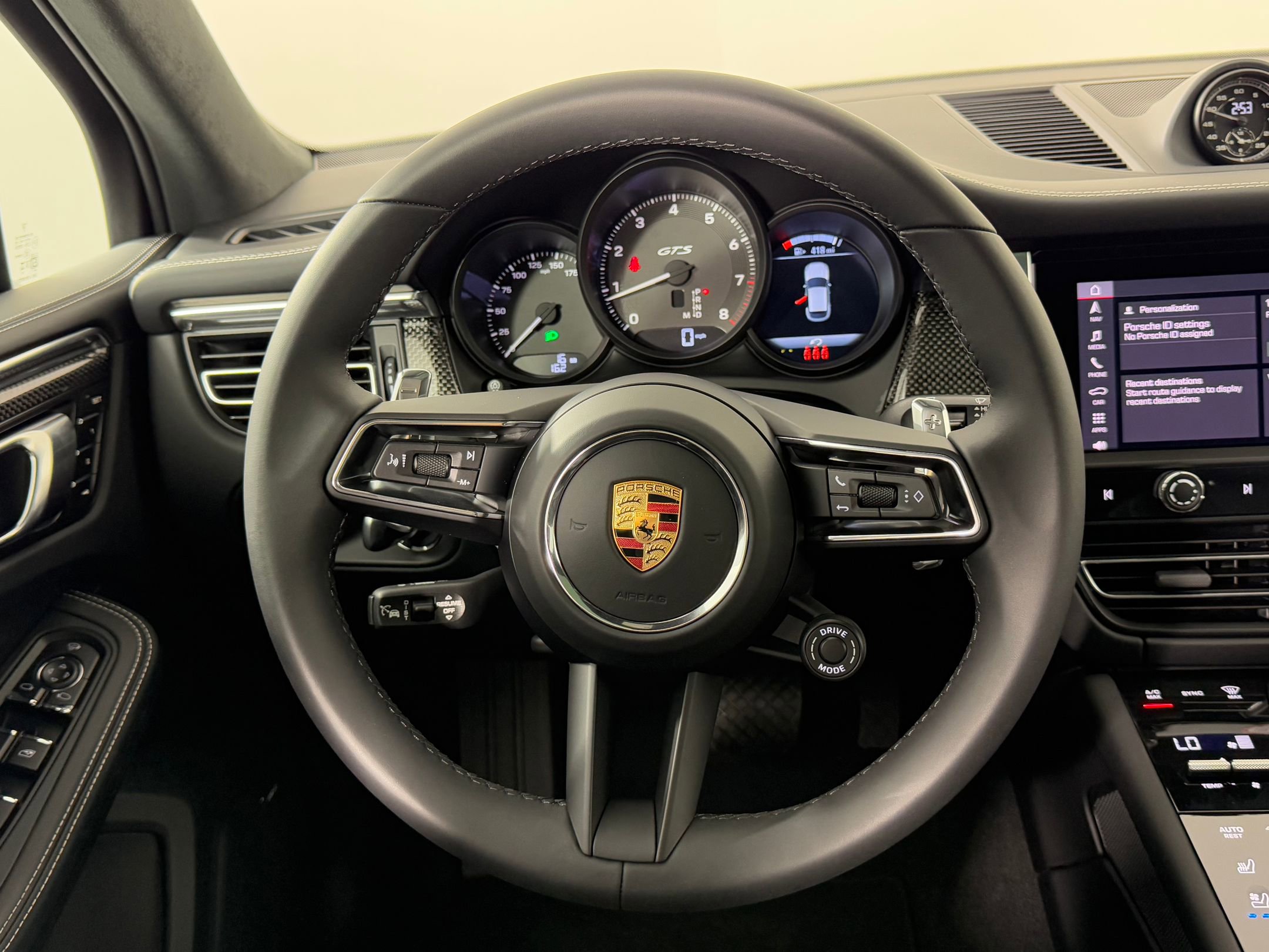New 2026 Porsche Macan GTS AWD/4WD image 19