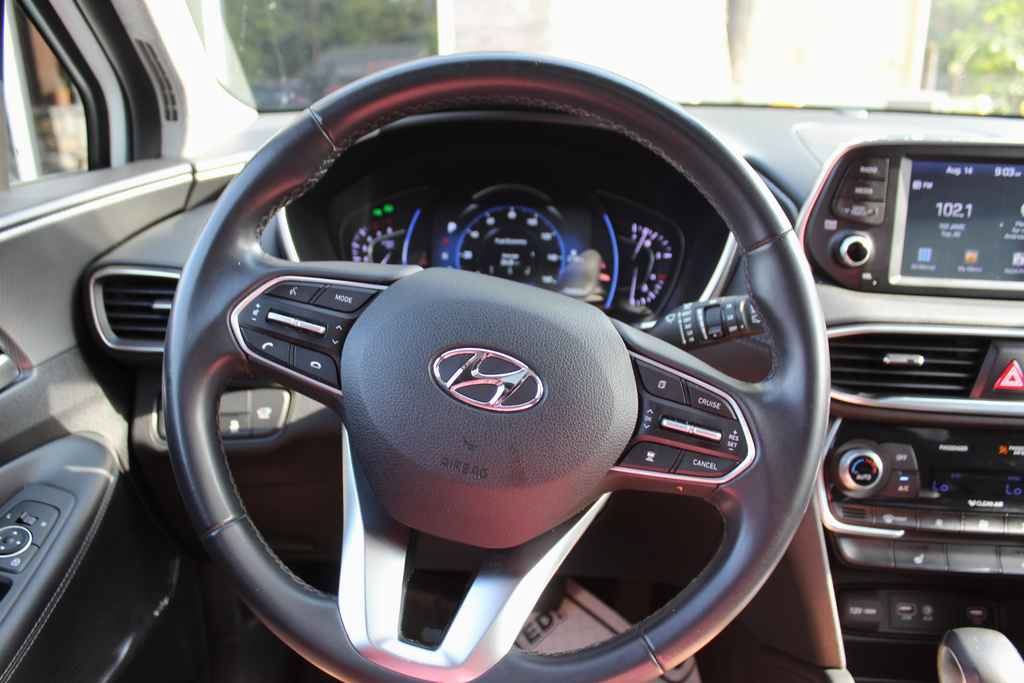 Used 2019 Hyundai Santa Fe Limited FWD image 15