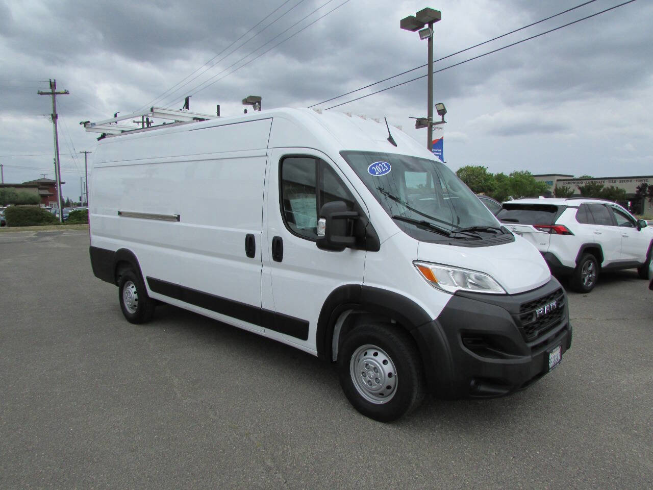 Used 2023 RAM ProMaster 3500 FWD image 2
