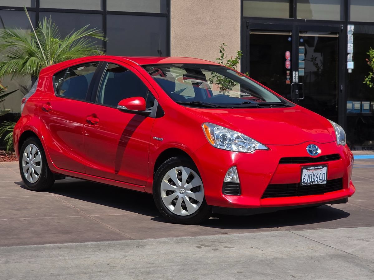 Used 2012 Toyota Prius C Two FWD image 3
