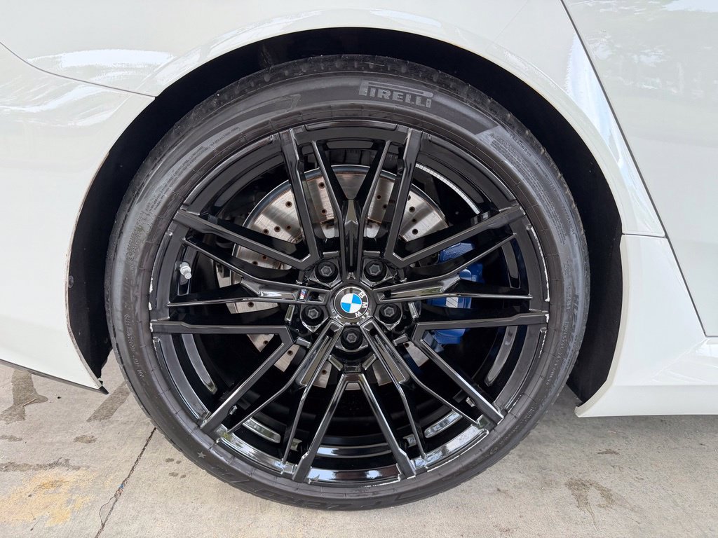Used 2026 BMW M5 AWD/4WD image 21