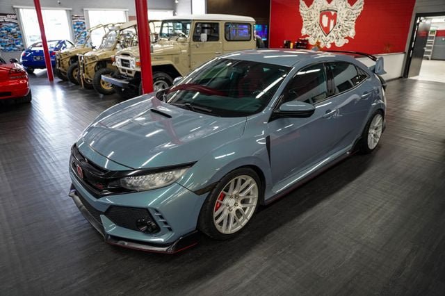Used 2019 Honda Civic Type R image 2