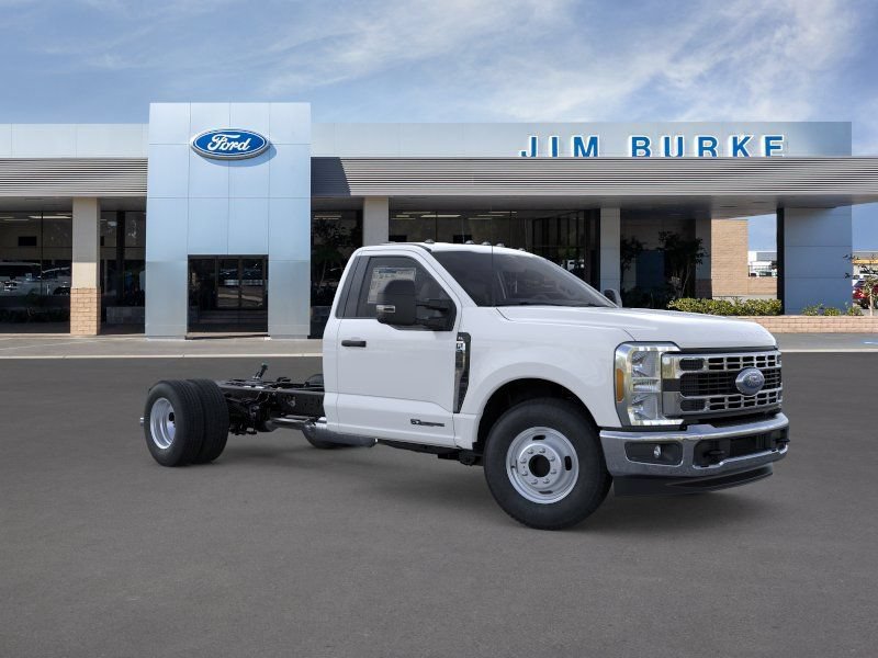 New 2026 Ford F350 XL w/ XL Chrome Package RWD image 7
