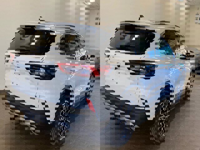 New 2024 Ford Escape SE w/ PHEV Premium Package image 8