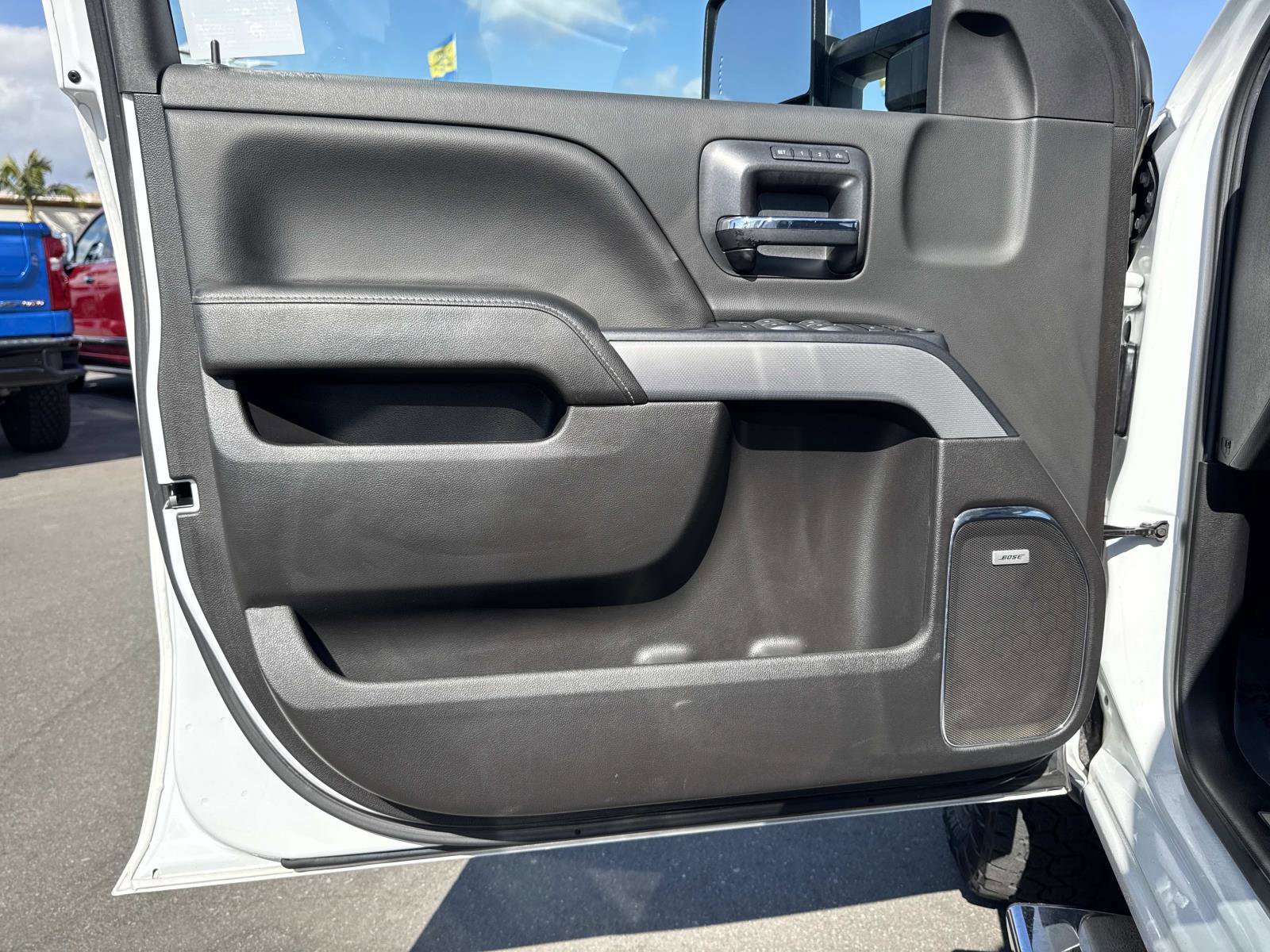 Used 2019 Chevrolet Silverado 2500 LTZ w/ Duramax Plus Package image 19