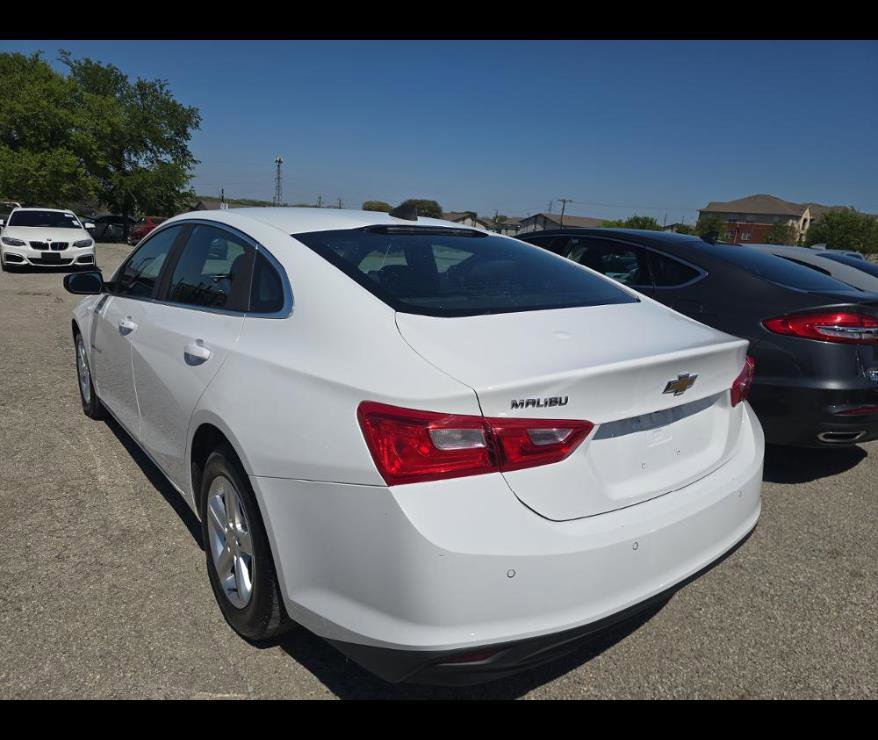 Used 2019 Chevrolet Malibu LS w/ Driver Confidence Package II image 9