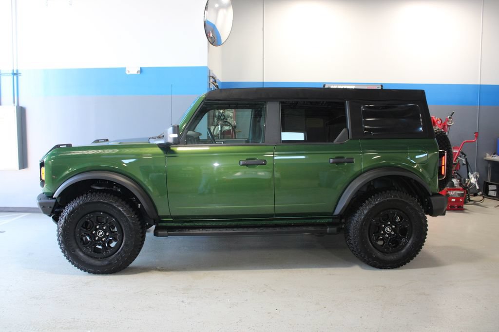 Used 2024 Ford Bronco Wildtrak AWD/4WD image 11