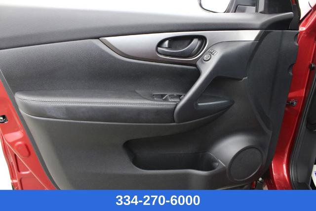 Certified 2021 Nissan Rogue Sport S image 14