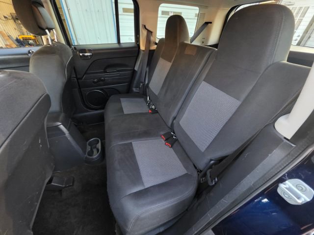 Used 2014 Jeep Patriot Sport AWD/4WD image 19