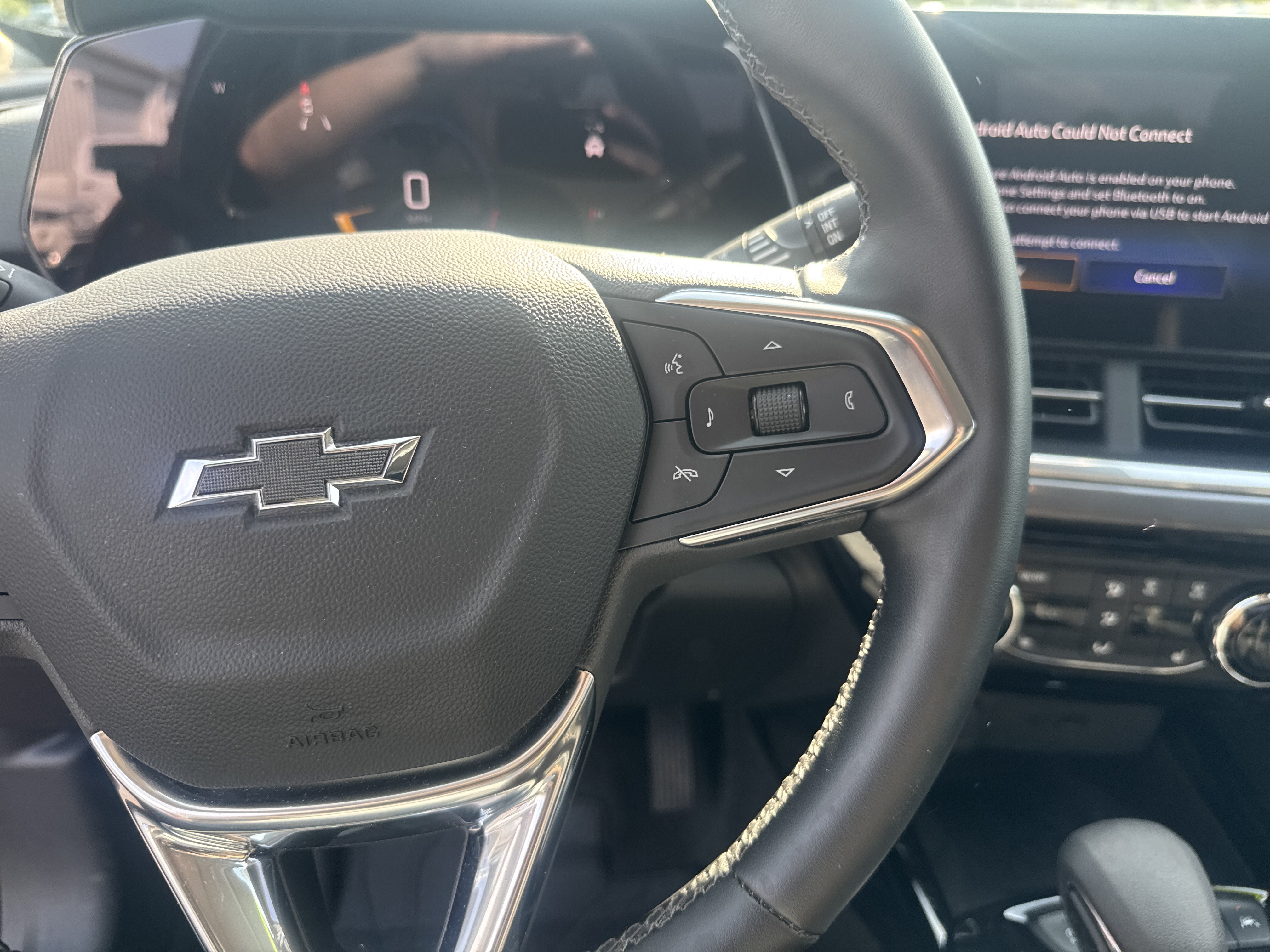 Used 2024 Chevrolet Trax ACTIV w/ Sunroof Package FWD image 19