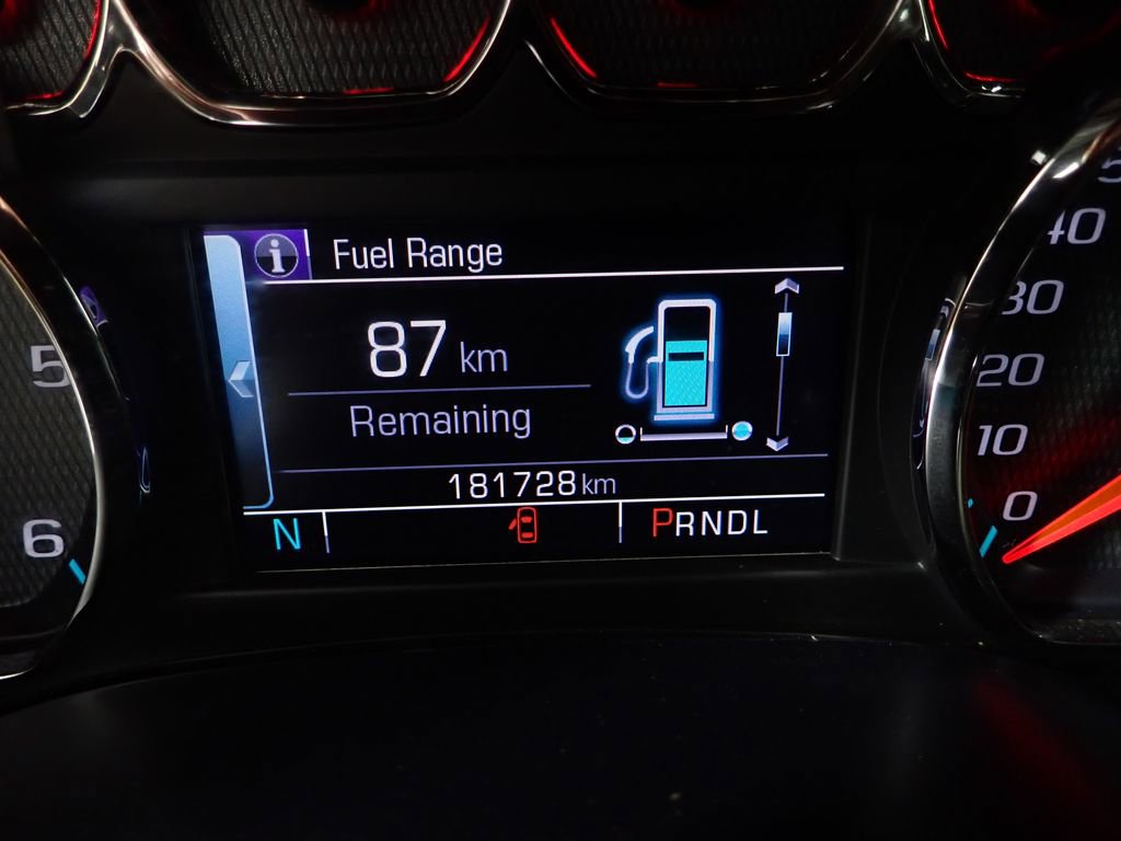 Used 2018 Chevrolet Silverado 1500 LT w/ All Star Edition image 18