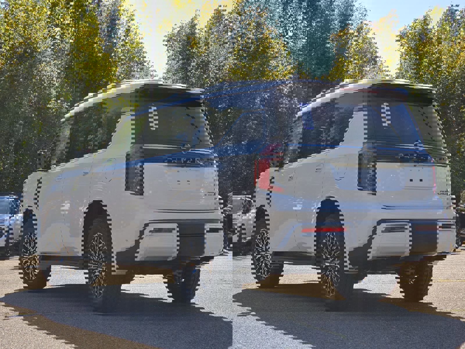 New 2026 Nissan Armada Platinum w/ Convenience Package image 9