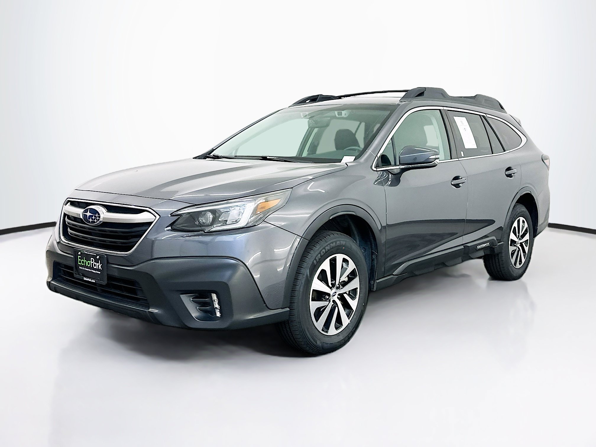 Used 2022 Subaru Outback Premium AWD/4WD image 3