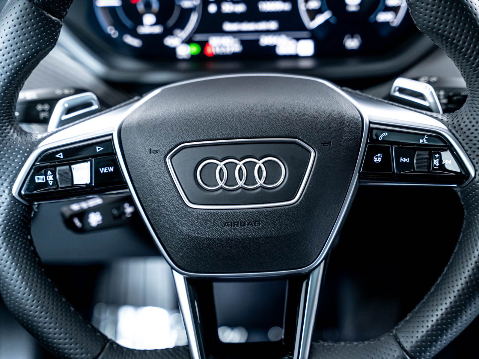 Used 2023 Audi e-tron GT Premium Plus w/ Performance Package AWD/4WD image 11