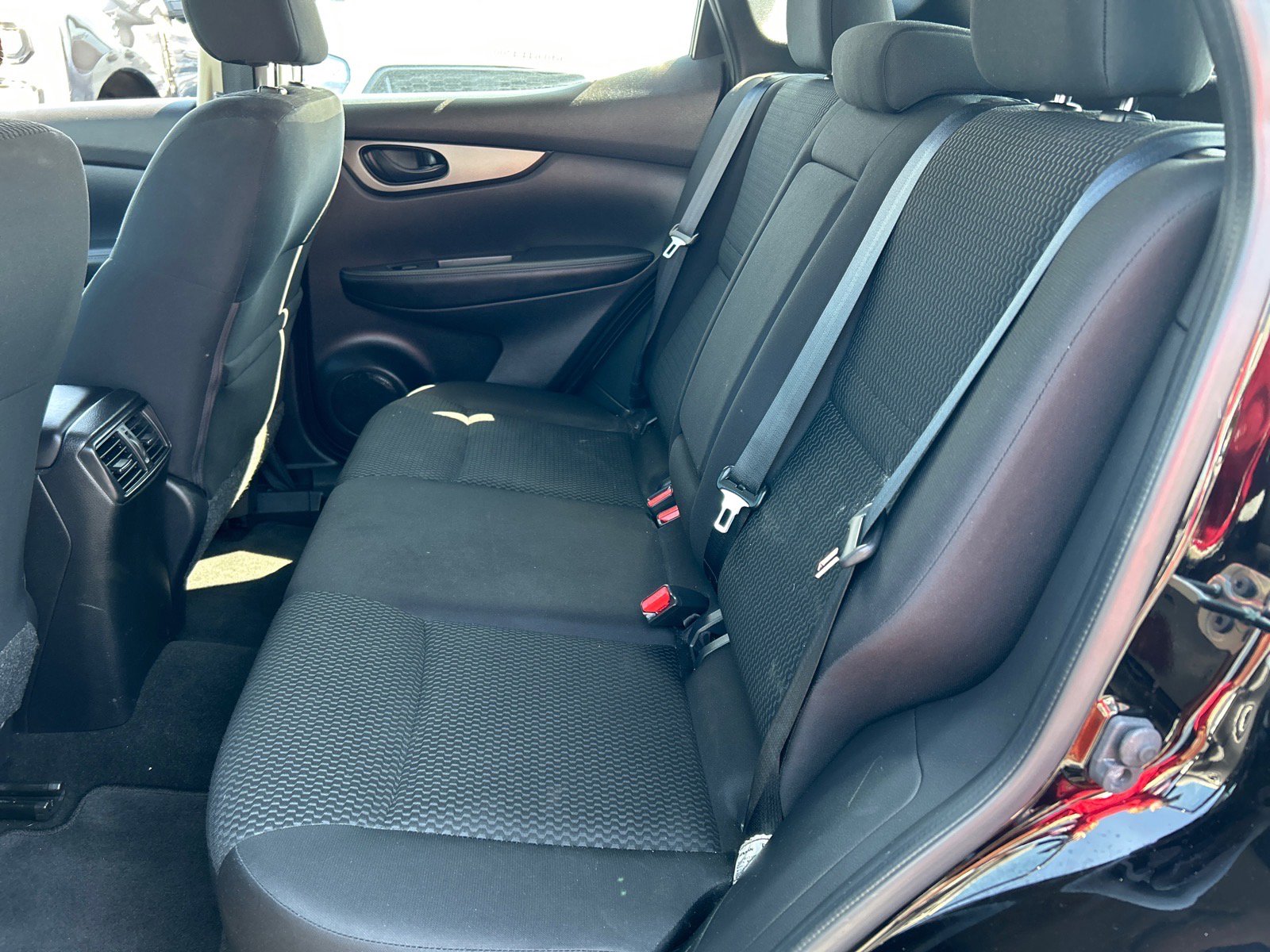 Used 2019 Nissan Rogue Sport S w/ Appearance Package image 10