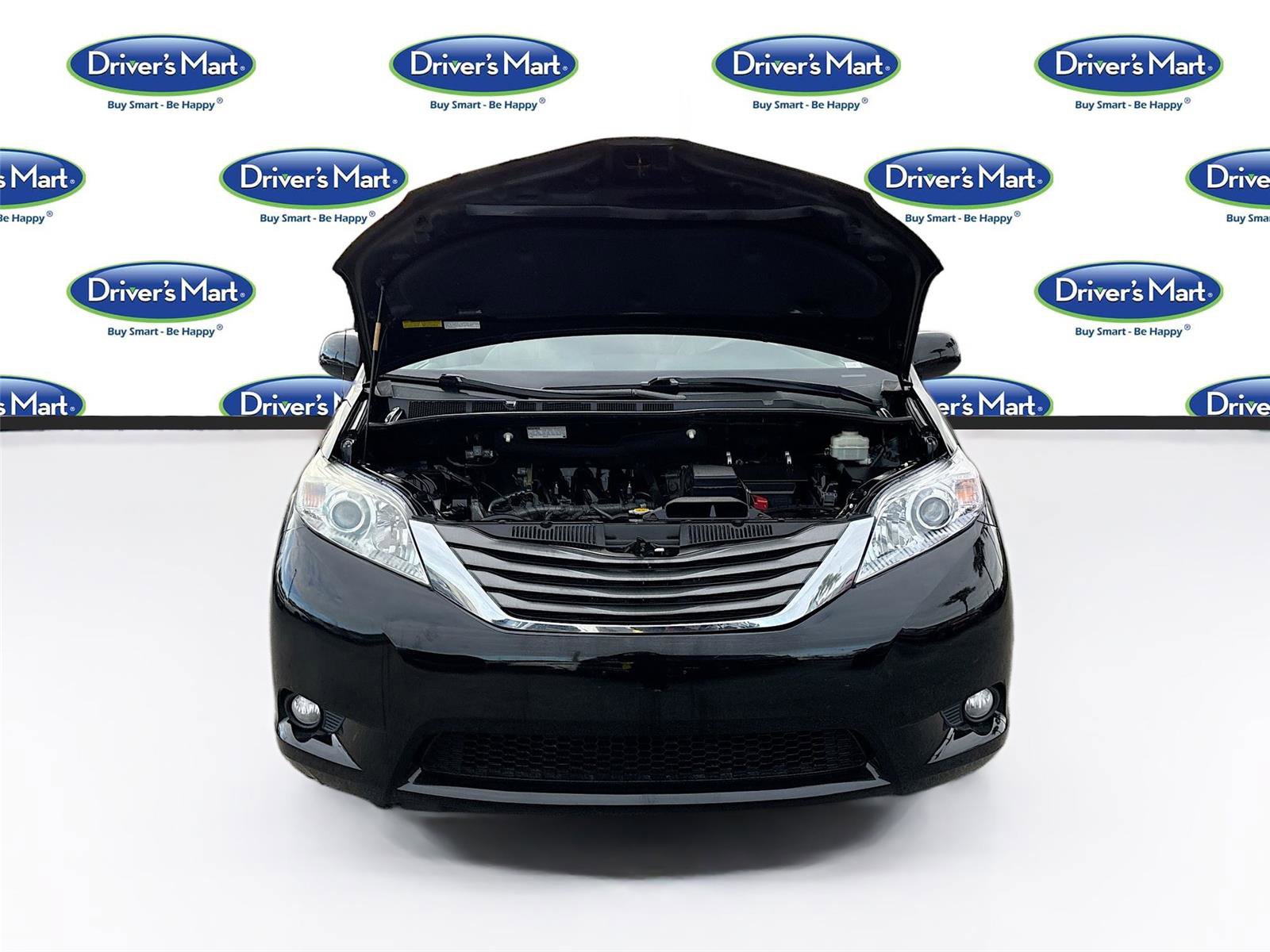 Used 2014 Toyota Sienna XLE image 34