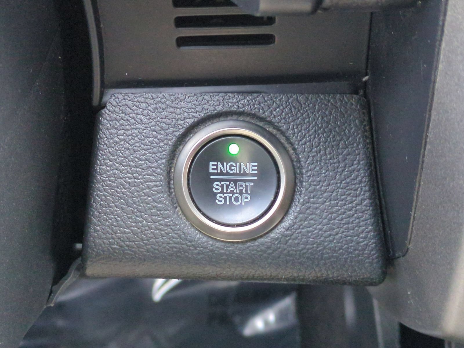 Used 2020 Ford F150 Raptor w/ Equipment Group 802A Luxury AWD/4WD image 23