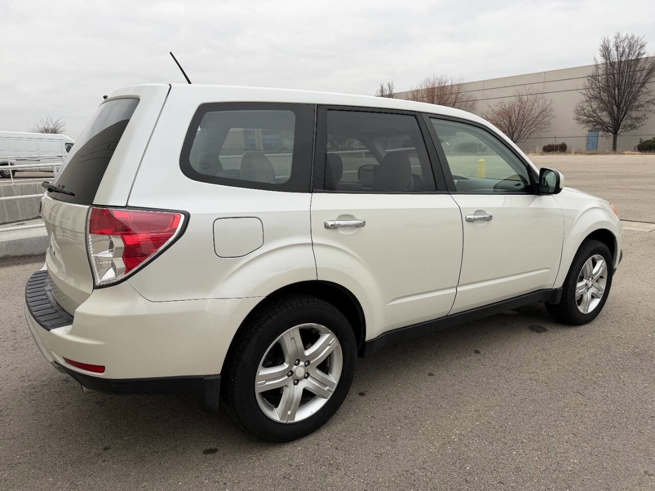 Used 2009 Subaru Forester 2.5X image 14