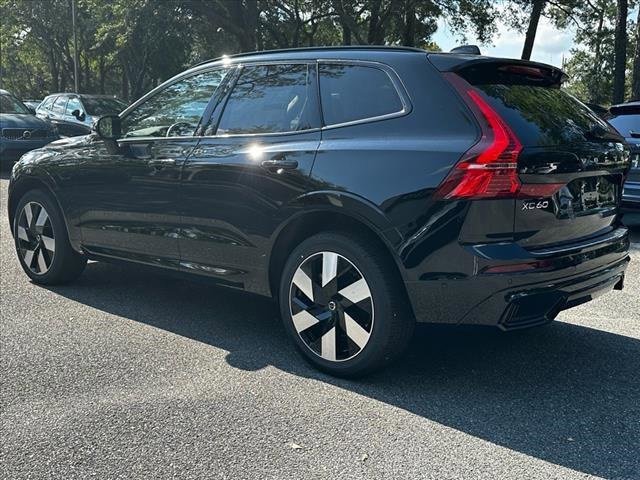 New 2025 Volvo XC60 T8 Plus w/ Climate Package image 17