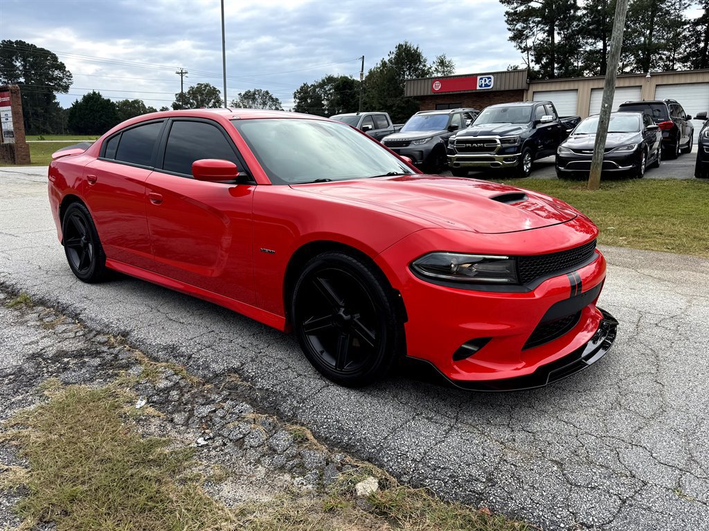 Used 2019 Dodge Charger R/T image 7