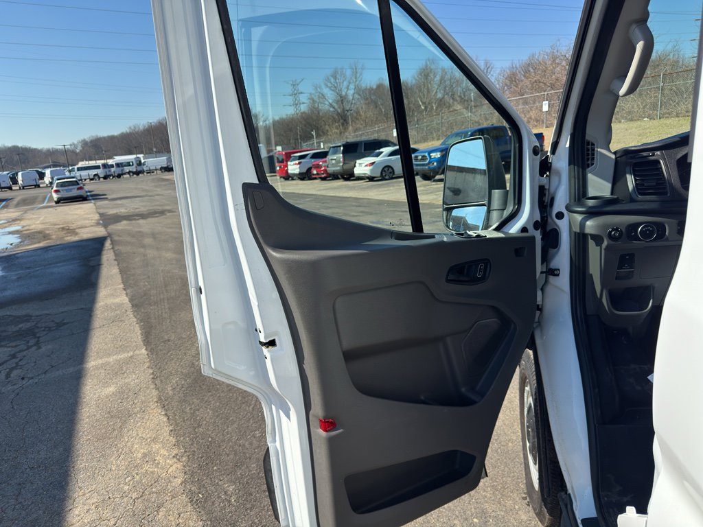Used 2023 Ford Transit 150 Medium Roof image 13