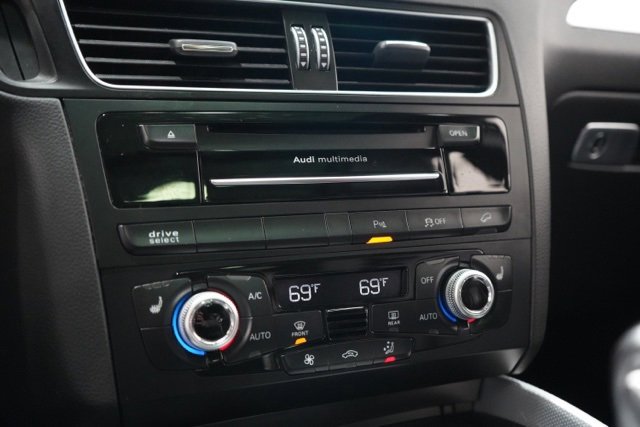 Used 2017 Audi Q5 2.0T Premium Plus w/ Technology Package image 27