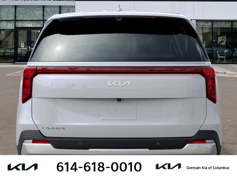 New 2027 Kia Carnival FWD image 16