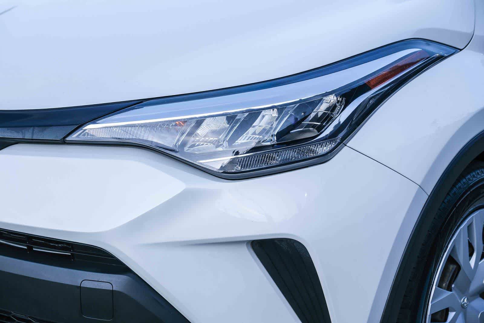 Certified 2021 Toyota C-HR LE FWD image 12