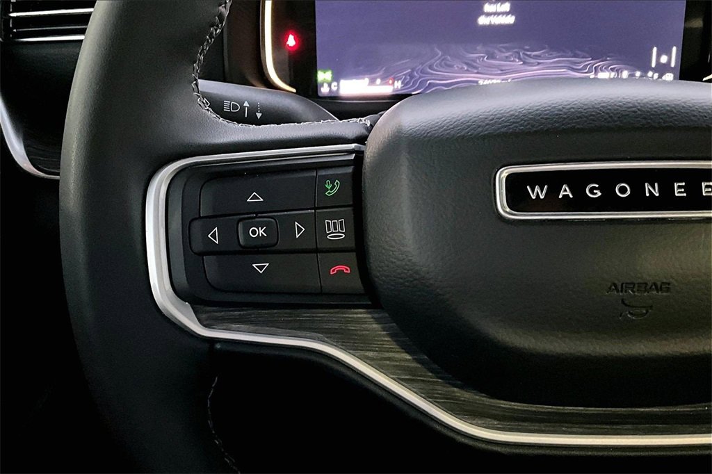 Used 2022 Jeep Wagoneer Series II image 19
