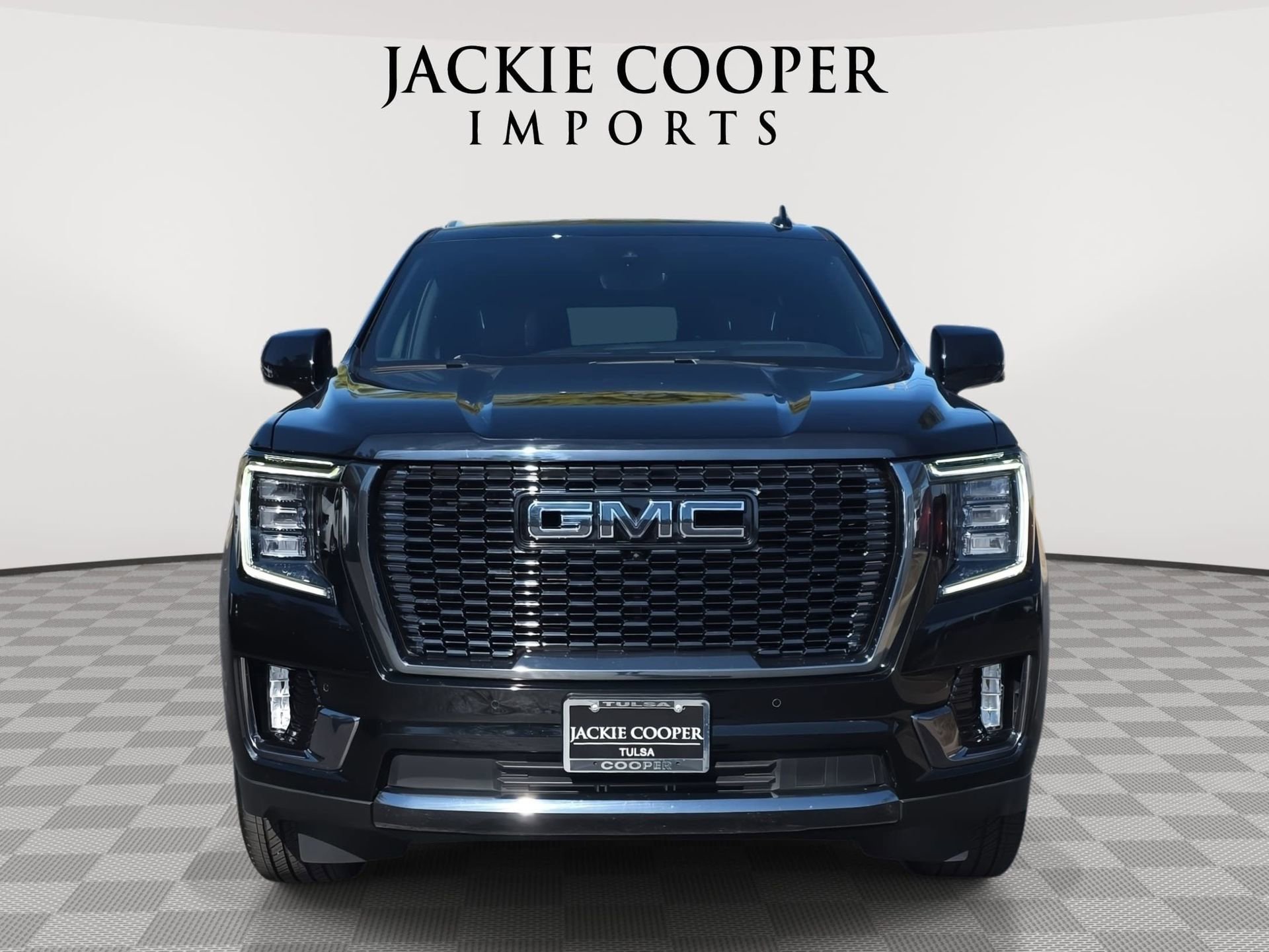 Used 2024 GMC Yukon Denali Ultimate image 2