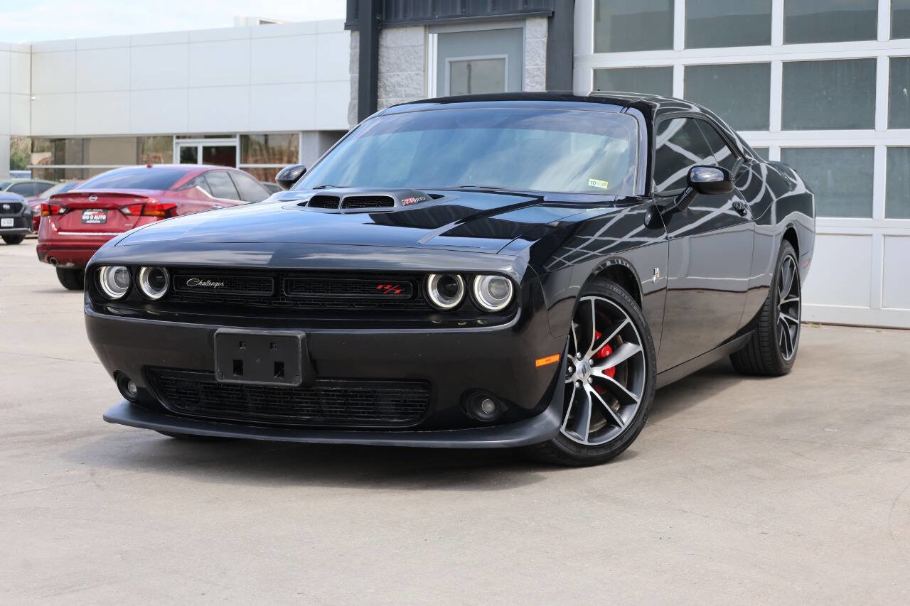 Used 2018 Dodge Challenger R/T Scat Pack image 3