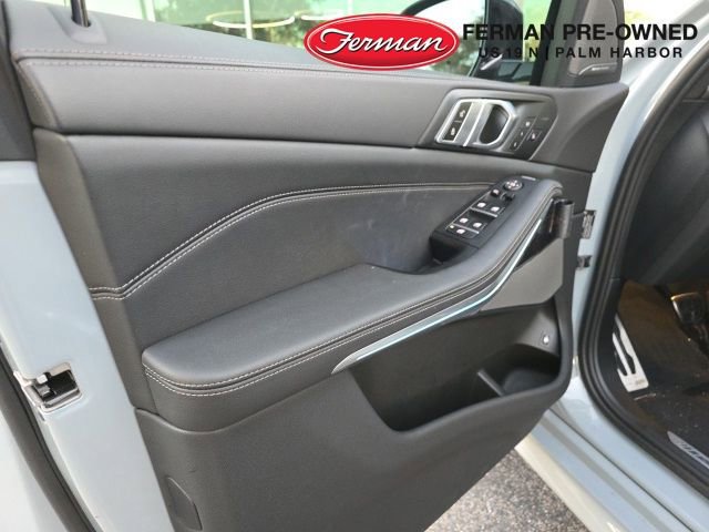 Used 2024 BMW X5 xDrive50e w/ Executive Package image 10