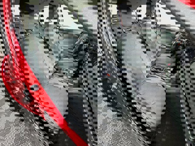 Certified 2025 Kia K4 LXS image 25