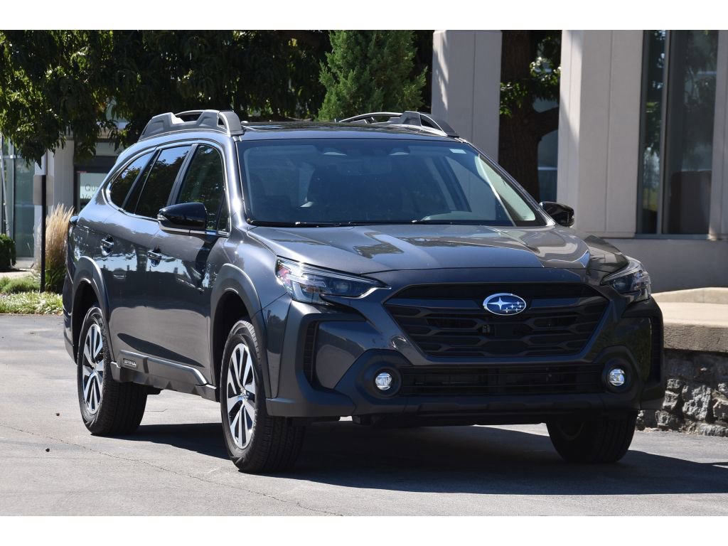 Certified 2025 Subaru Outback Premium w/ Popular Package #1A image 2