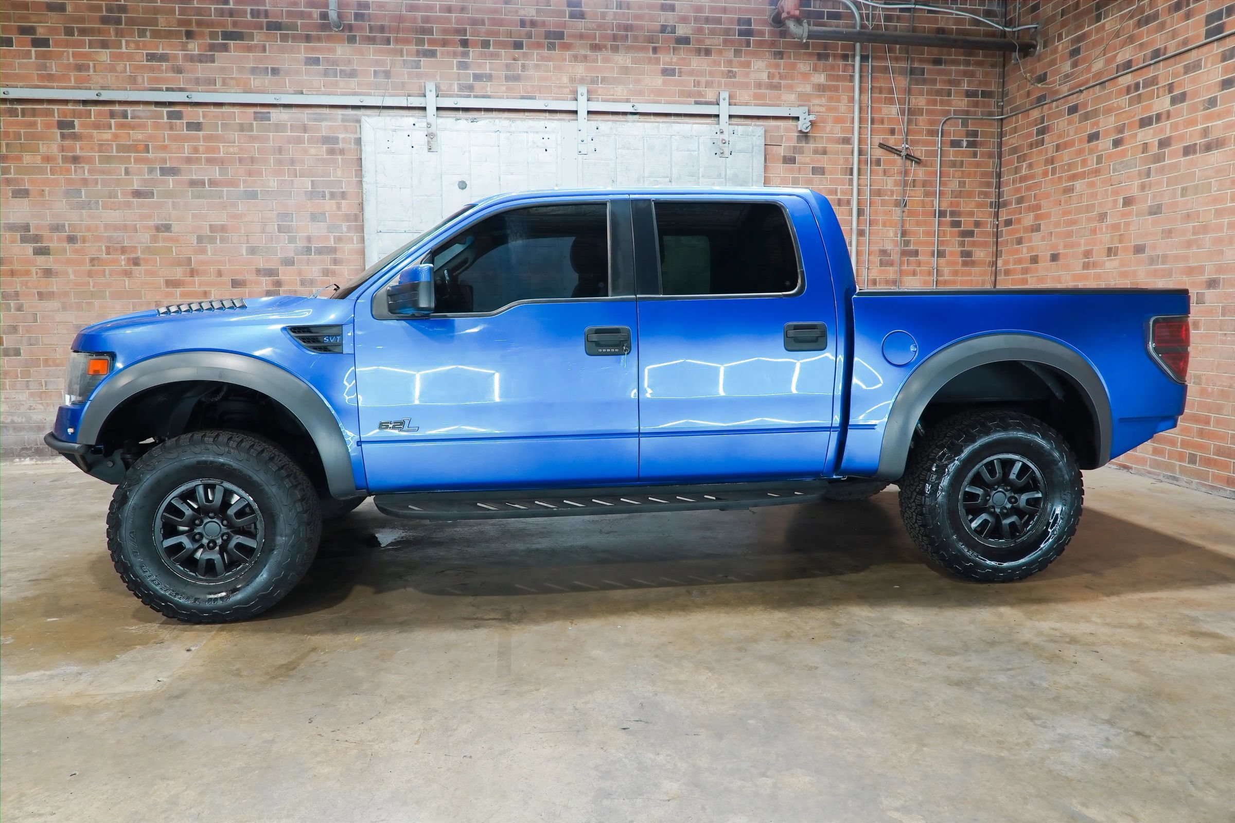 Used 2014 Ford F150 Raptor w/ Equipment Group 801A Luxury AWD/4WD image 9