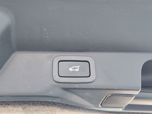 Used 2017 Land Rover Range Rover Sport HSE image 30