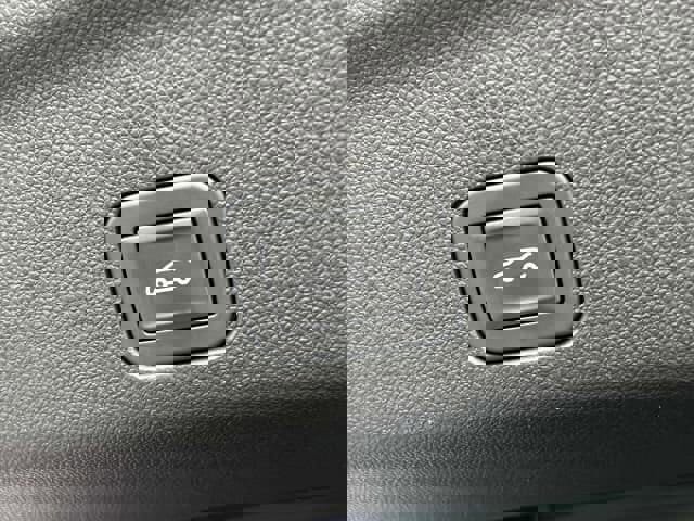 Used 2024 GMC Yukon XL Denali w/ LPO, Floor Liner Package AWD/4WD image 10