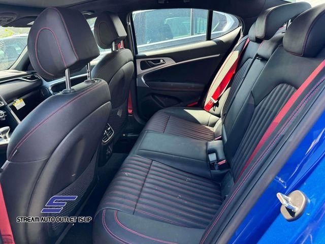 Used 2023 Genesis G70 2.0T w/ Sport Prestige Package image 12