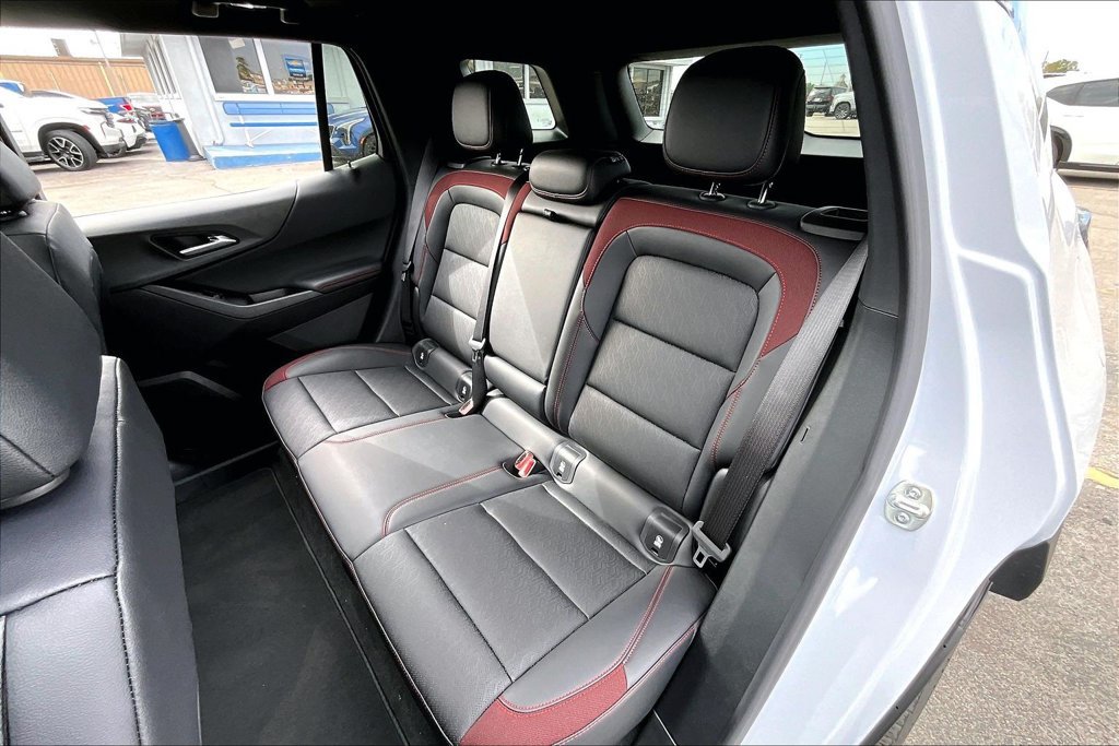 New 2027 Chevrolet Equinox RS w/ Safety and Technology Package FWD image 10