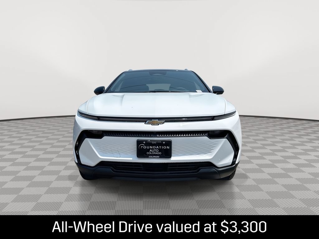 New 2026 Chevrolet Equinox EV LT AWD/4WD image 3