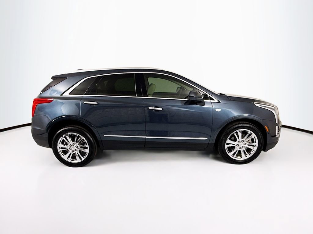 Used 2019 Cadillac XT5 Luxury FWD image 4
