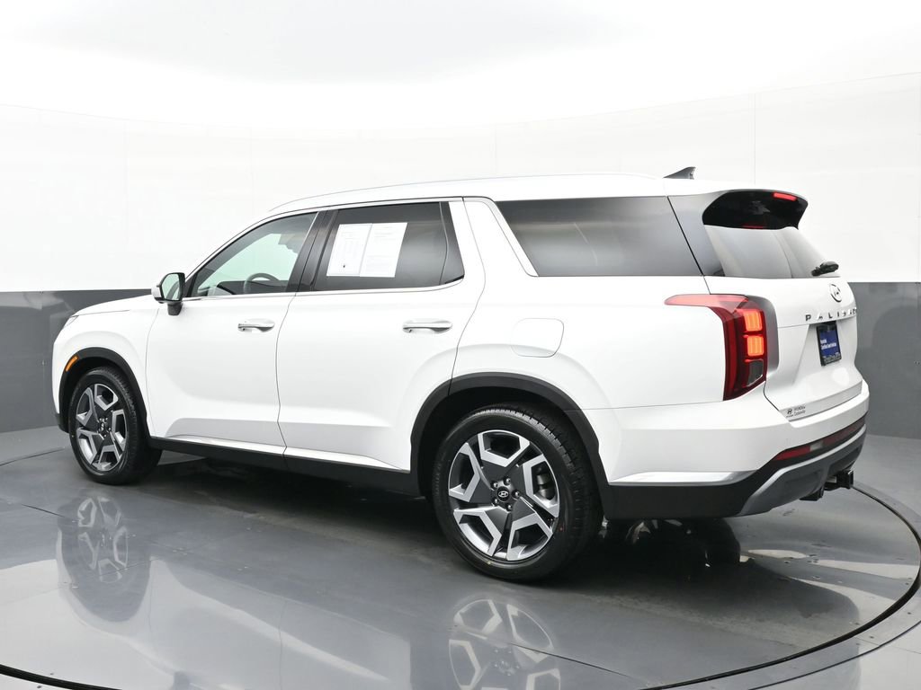 Used 2024 Hyundai Palisade Limited FWD image 6