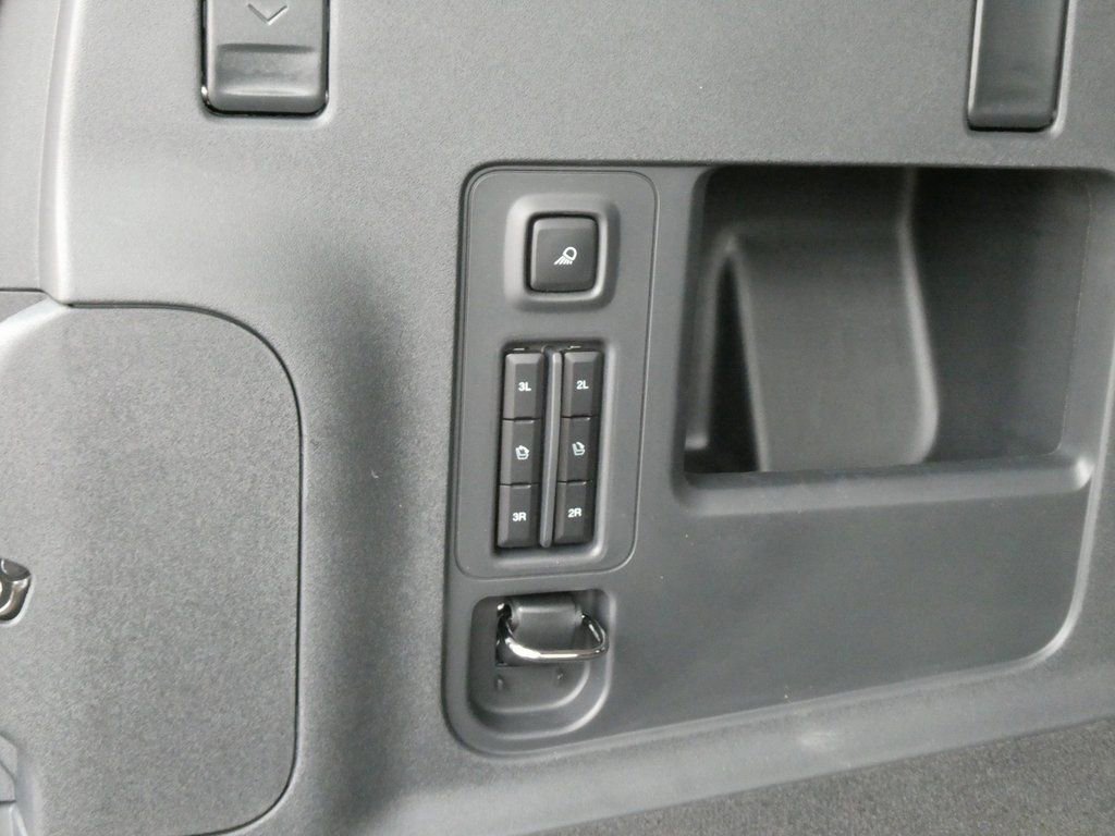 New 2025 Ford Expedition Max Active image 17